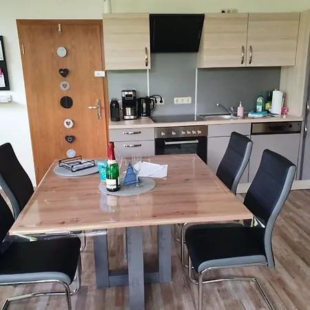 Ankerplatz, Apartament *